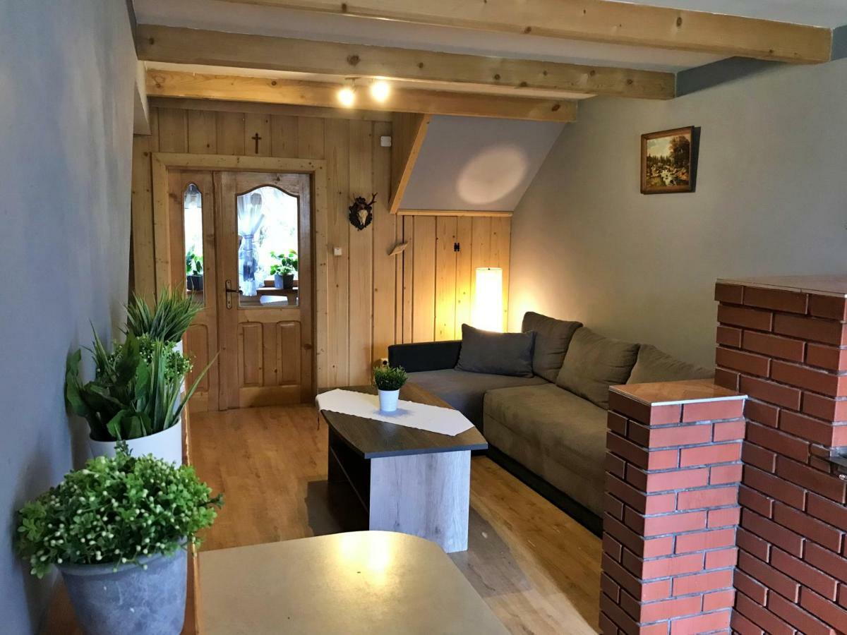 Appartement Bukowy Gosciniec à Poronin Extérieur photo